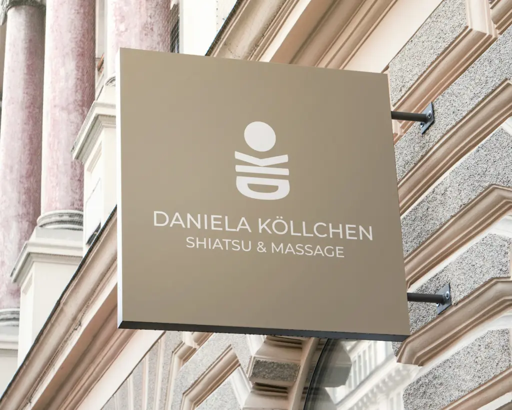 MockUp DK Schild.webp